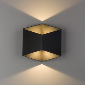 Kinkiet TRIANGLES LED czarny IP54 8142 Nowodvorski